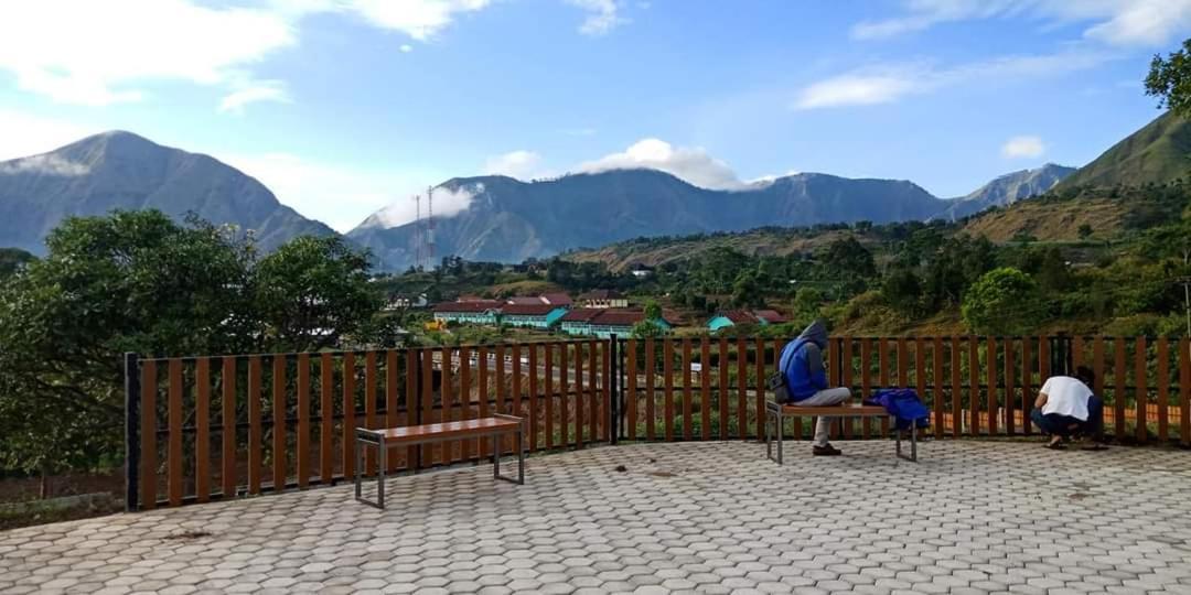 Rinjani Hill Hotel Sembalunlawang Eksteriør bilde
