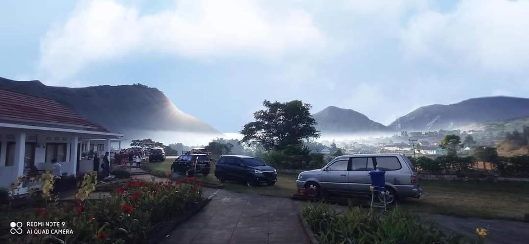 Rinjani Hill Hotel Sembalunlawang Eksteriør bilde