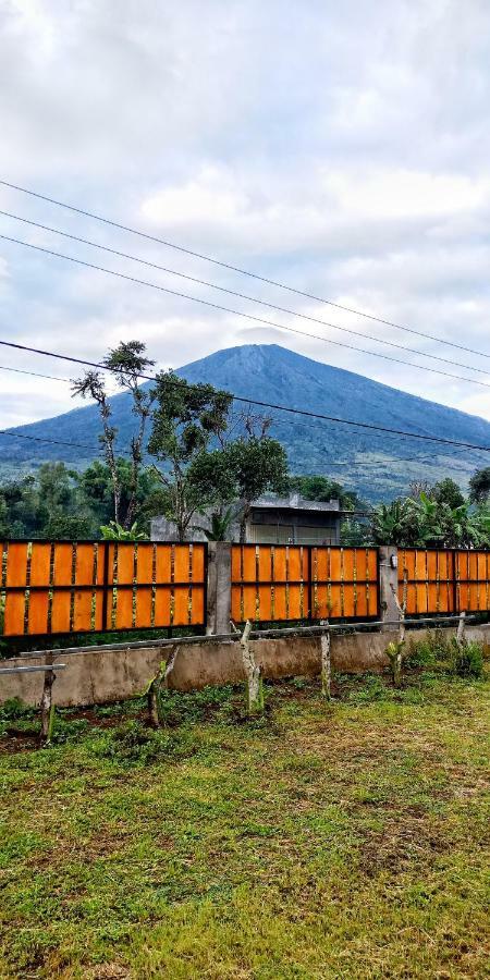 Rinjani Hill Hotel Sembalunlawang Eksteriør bilde